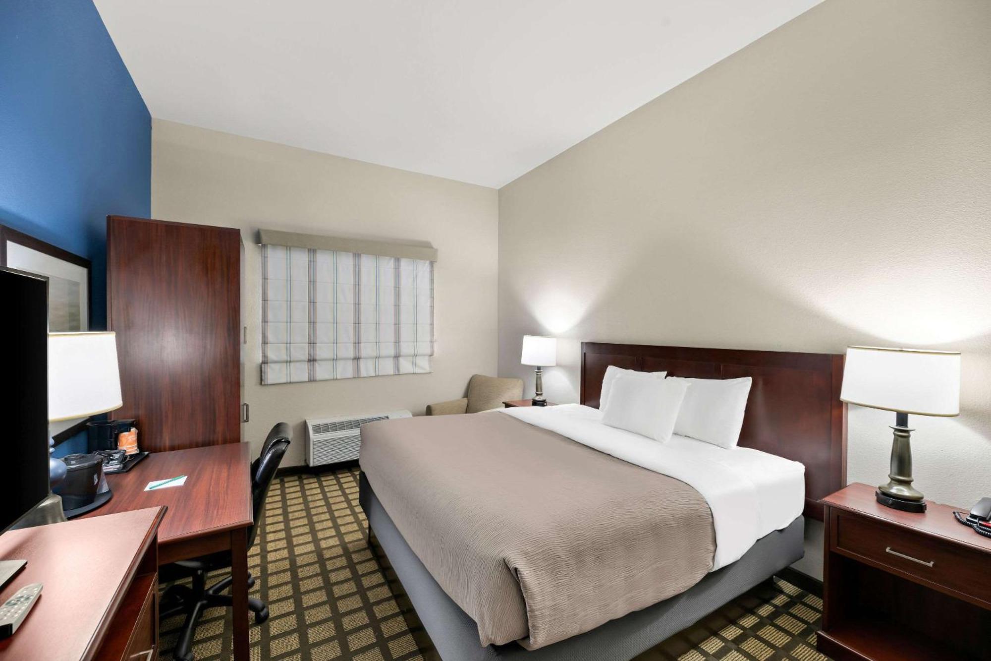 Quality Inn & Suites Big Spring Ngoại thất bức ảnh