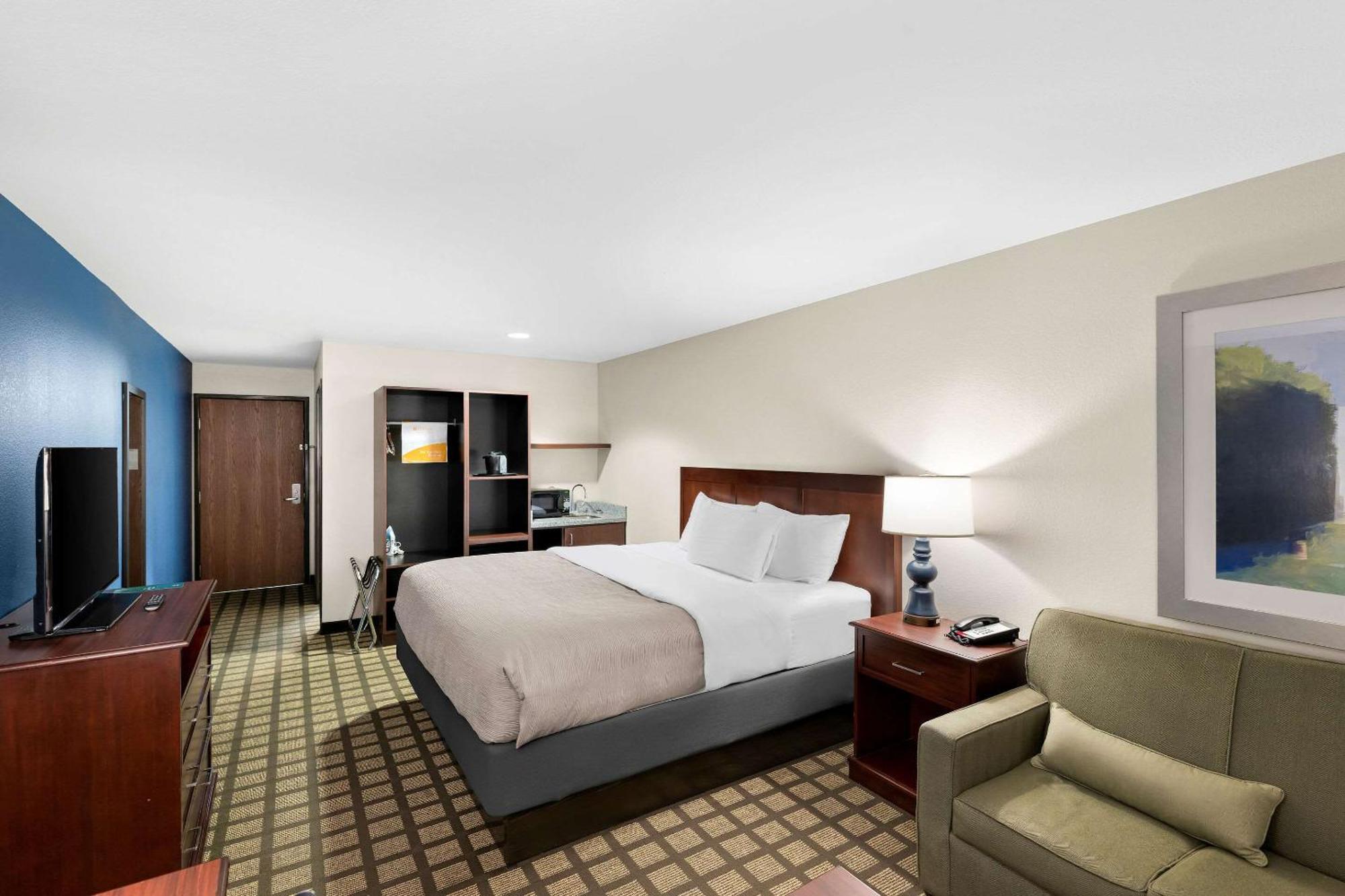 Quality Inn & Suites Big Spring Ngoại thất bức ảnh