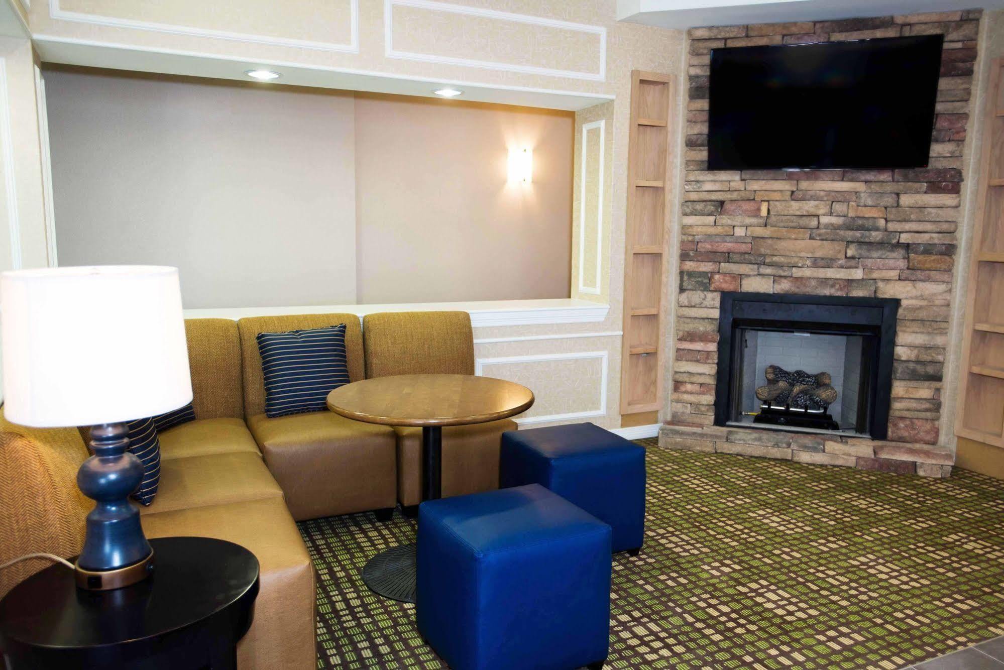 Quality Inn & Suites Big Spring Ngoại thất bức ảnh