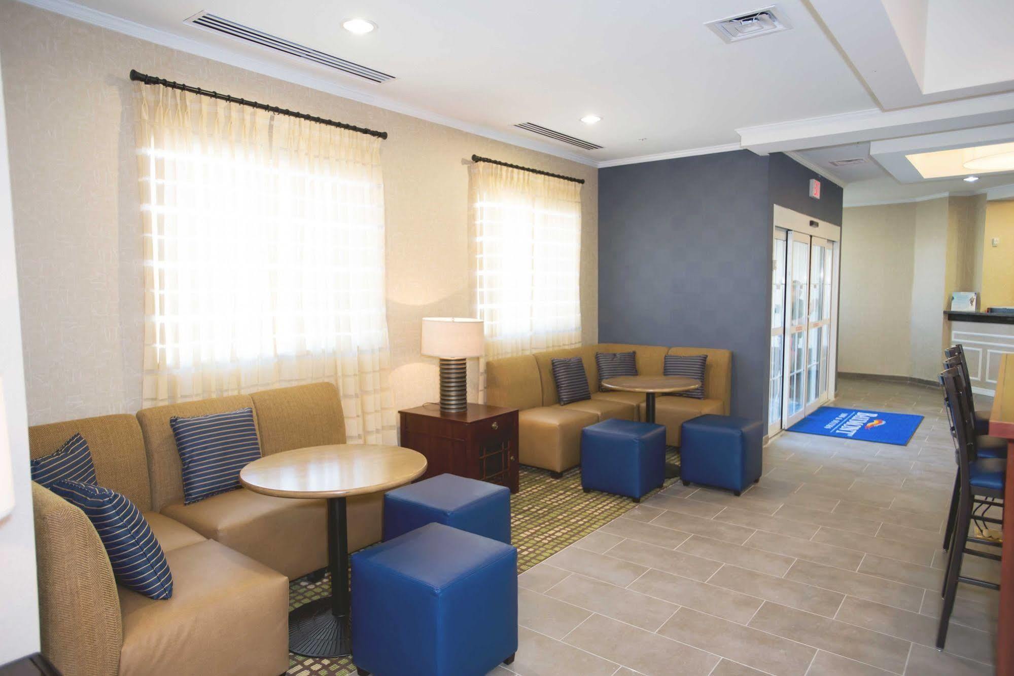 Quality Inn & Suites Big Spring Ngoại thất bức ảnh